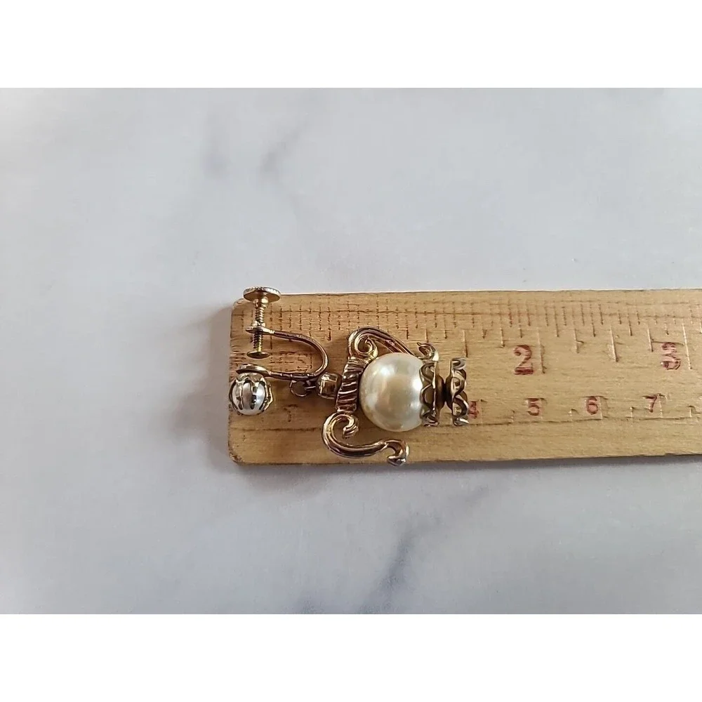 Vintage Faux Pearl Dangling Screwback Earrings